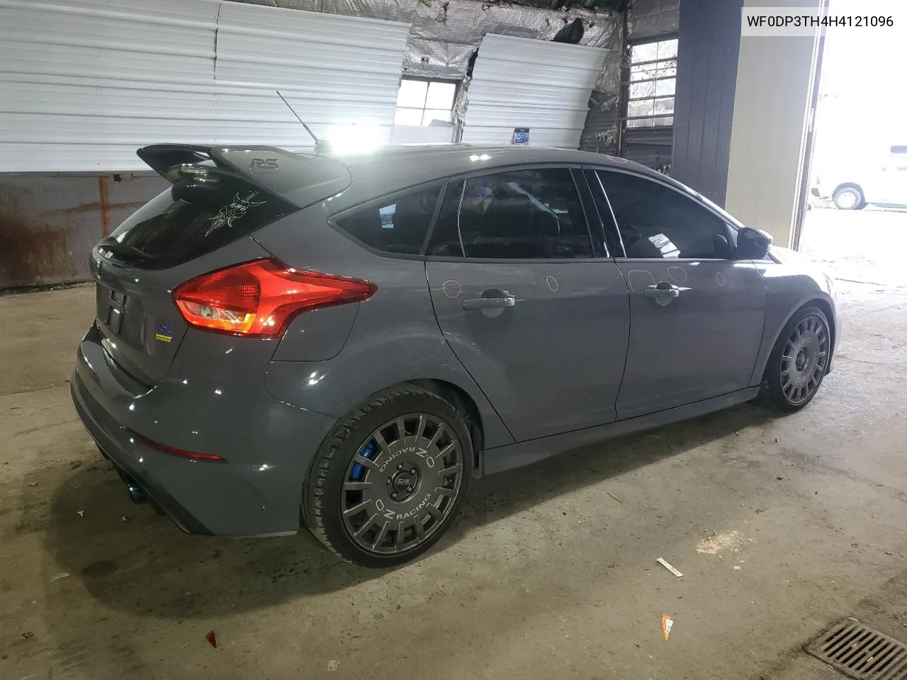 2017 Ford Focus Rs VIN: WF0DP3TH4H4121096 Lot: 75265134