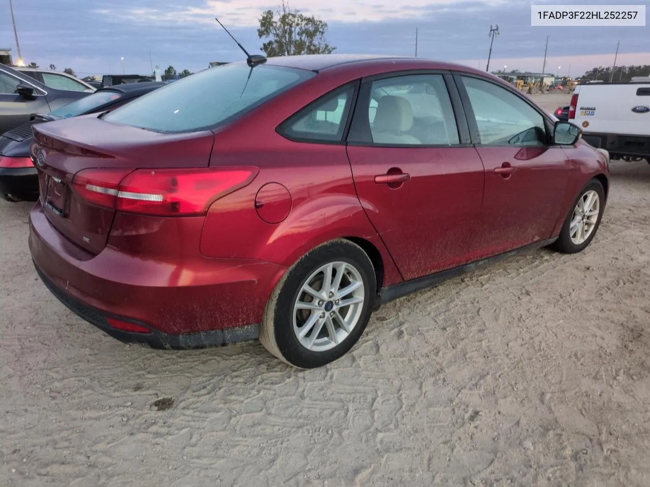 2017 Ford Focus Se VIN: 1FADP3F22HL252257 Lot: 75292674