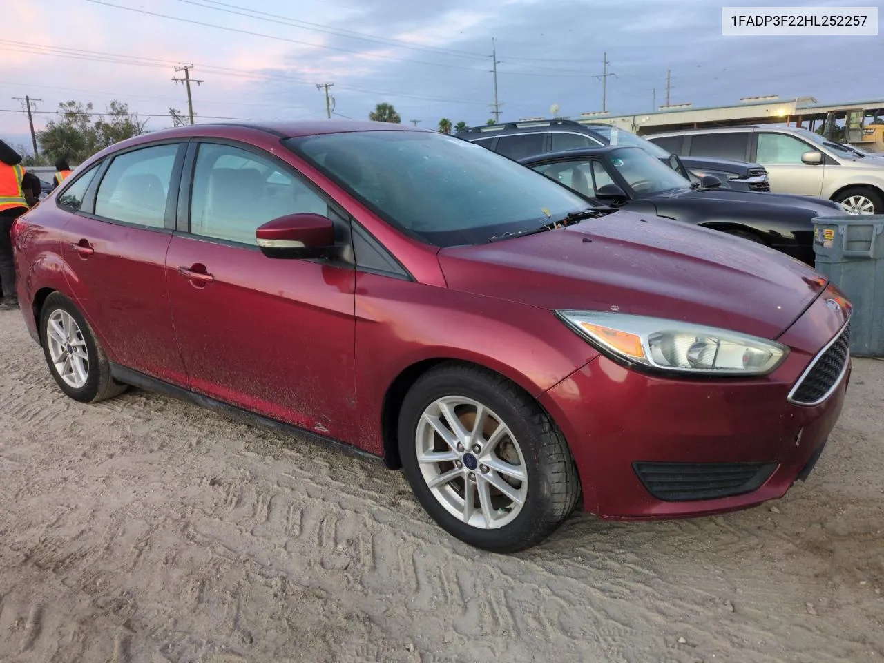 2017 Ford Focus Se VIN: 1FADP3F22HL252257 Lot: 75292674