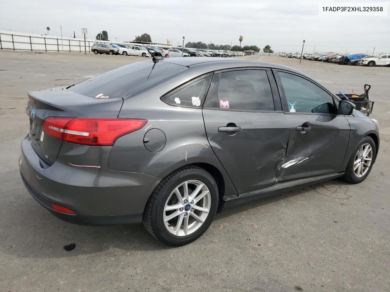 2017 Ford Focus Se VIN: 1FADP3F2XHL329358 Lot: 75652934