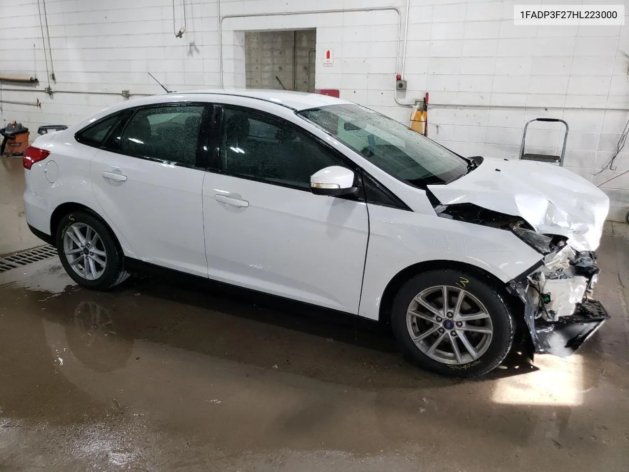 2017 Ford Focus Se VIN: 1FADP3F27HL223000 Lot: 76914064