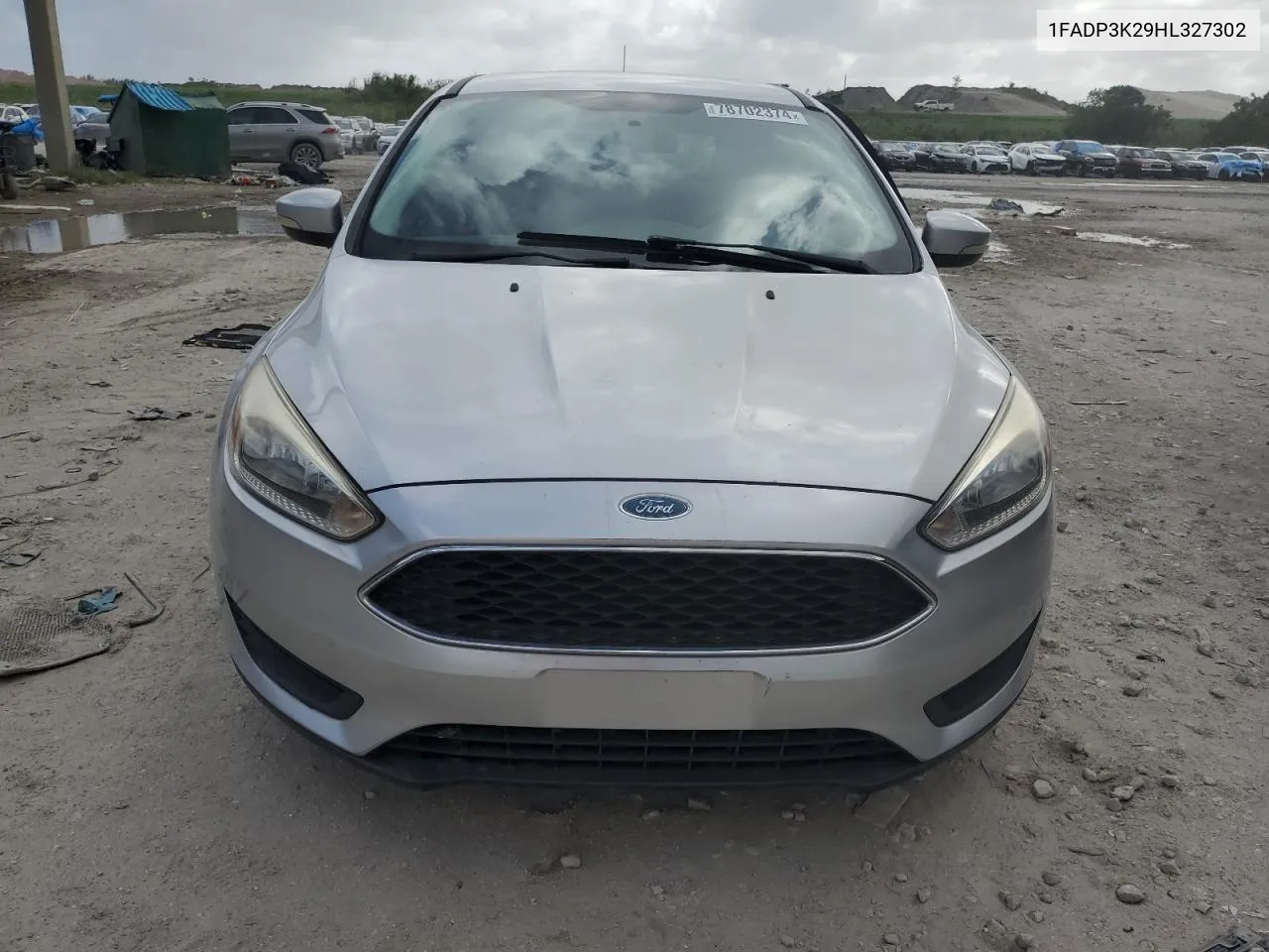 1FADP3K29HL327302 2017 Ford Focus Se