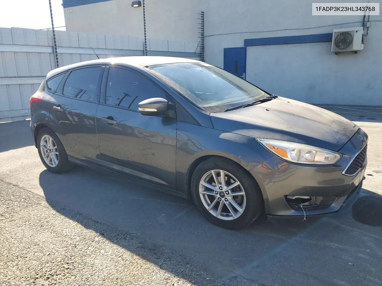 2017 Ford Focus Se VIN: 1FADP3K23HL343768 Lot: 81611674