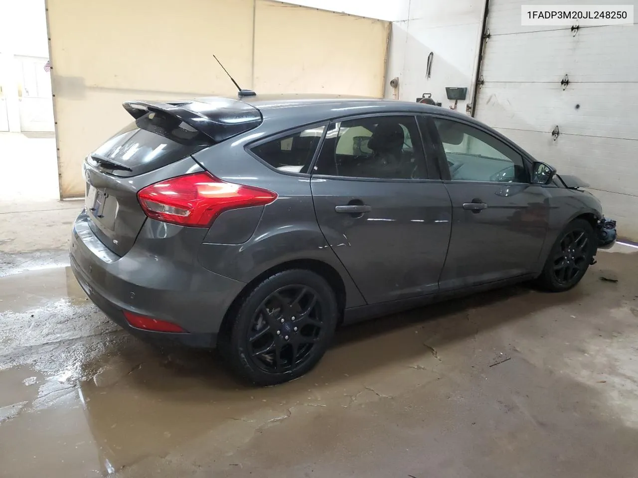 1FADP3M20JL248250 2018 Ford Focus Sel