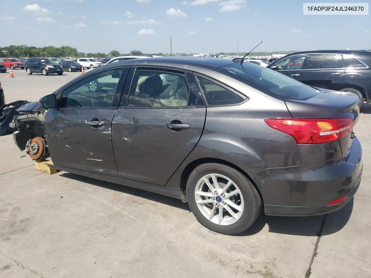 2018 Ford Focus Se VIN: 1FADP3F24JL246370 Lot: 61401164