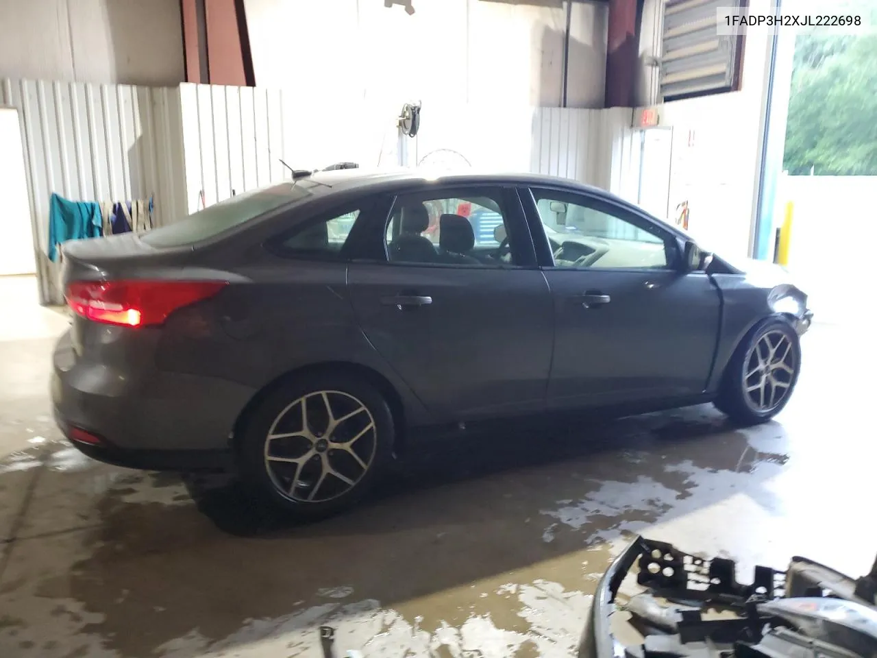 1FADP3H2XJL222698 2018 Ford Focus Sel