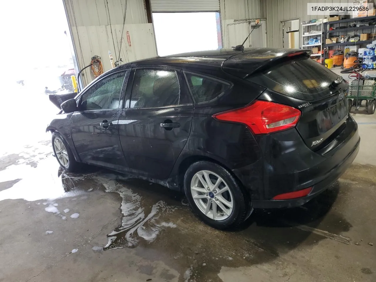 1FADP3K24JL229686 2018 Ford Focus Se