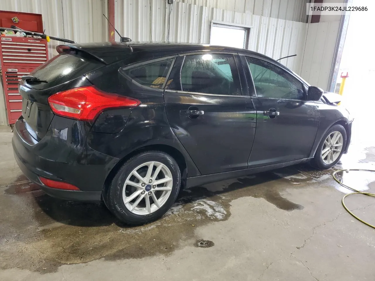 1FADP3K24JL229686 2018 Ford Focus Se