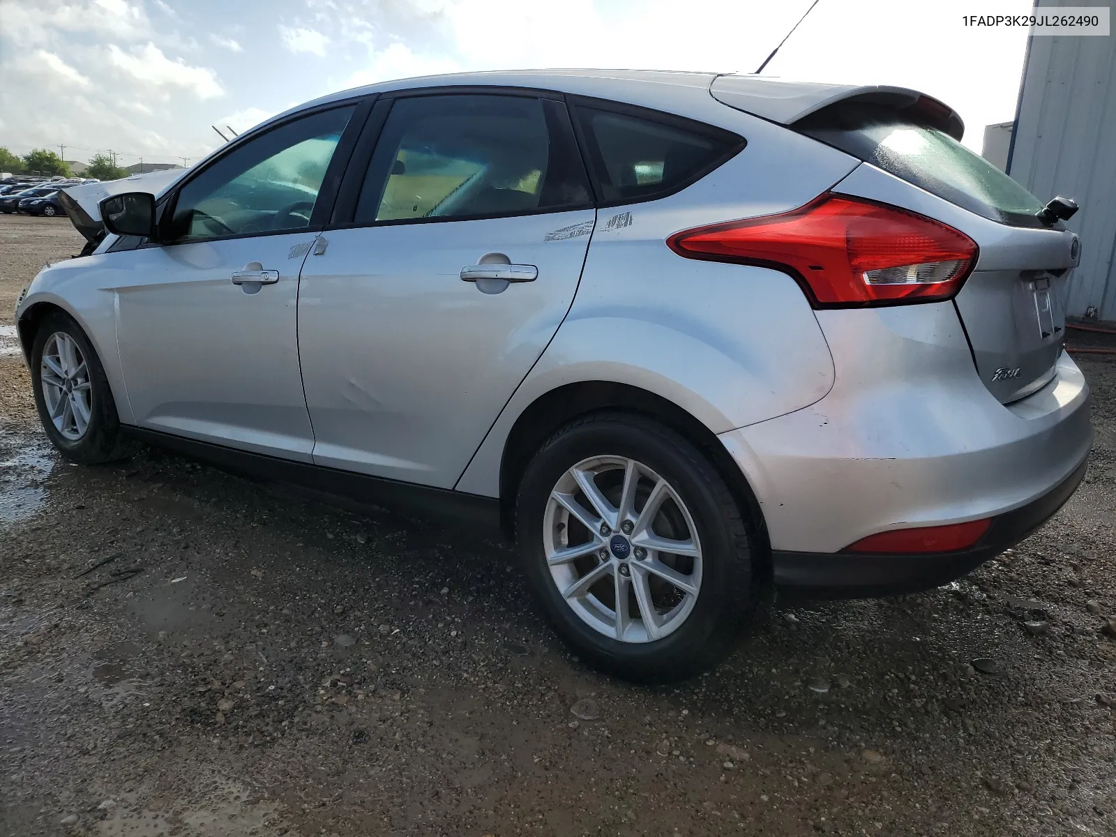 2018 Ford Focus Se VIN: 1FADP3K29JL262490 Lot: 65170424