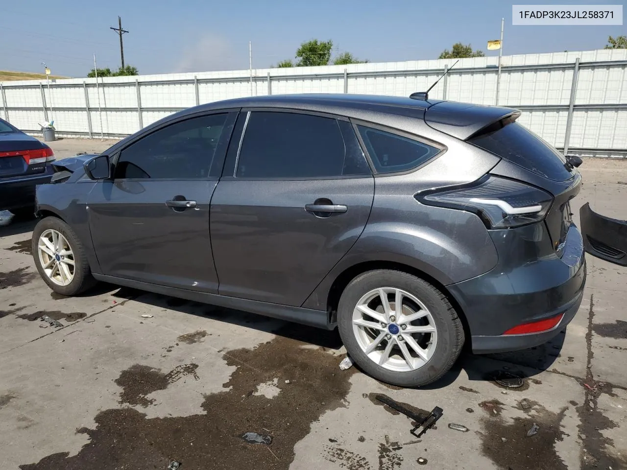 2018 Ford Focus Se VIN: 1FADP3K23JL258371 Lot: 65540654