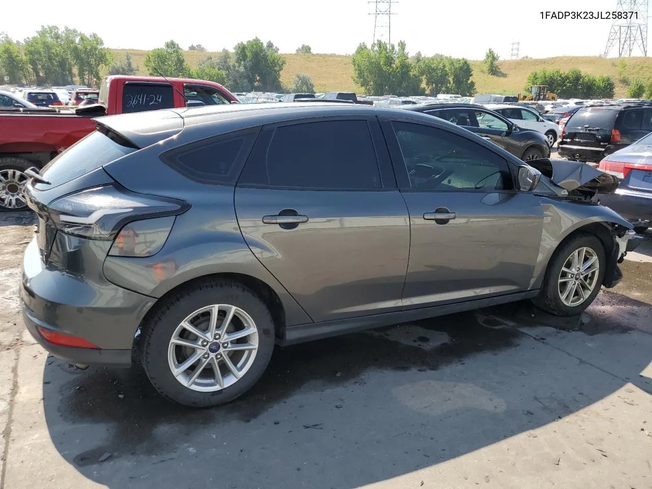 2018 Ford Focus Se VIN: 1FADP3K23JL258371 Lot: 65540654