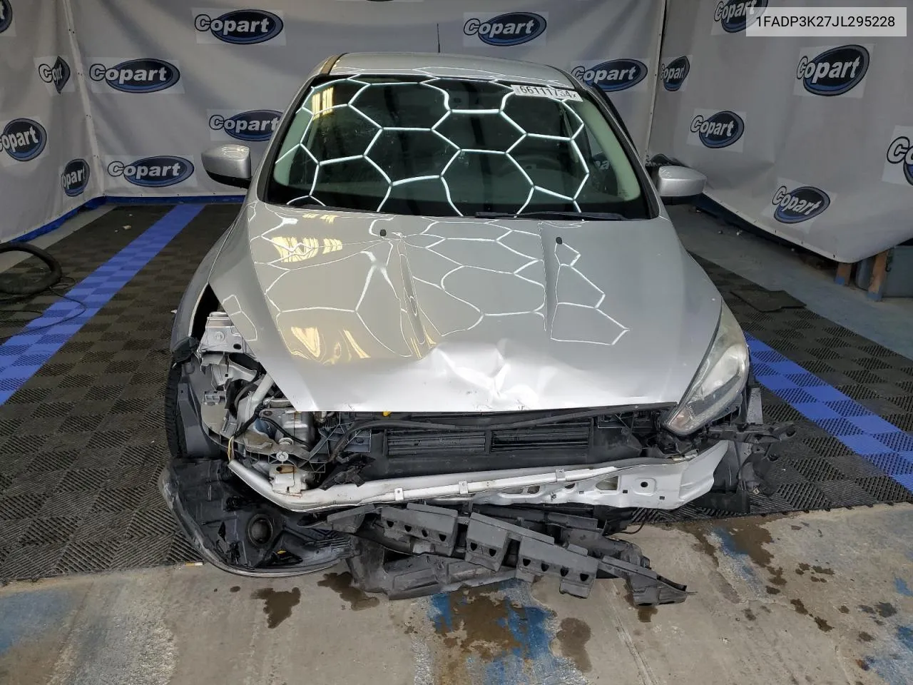 1FADP3K27JL295228 2018 Ford Focus Se