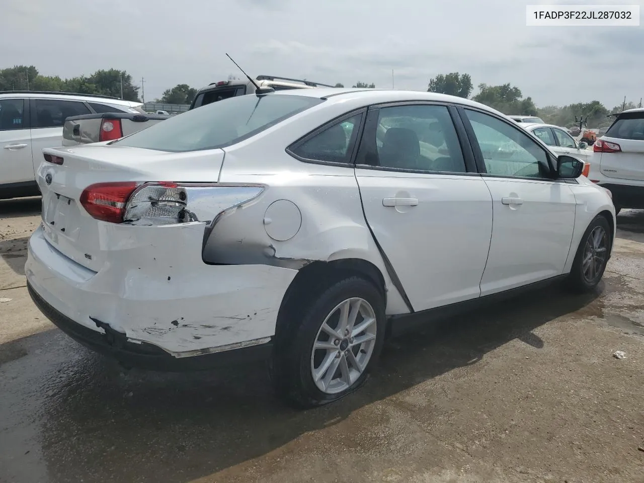 1FADP3F22JL287032 2018 Ford Focus Se