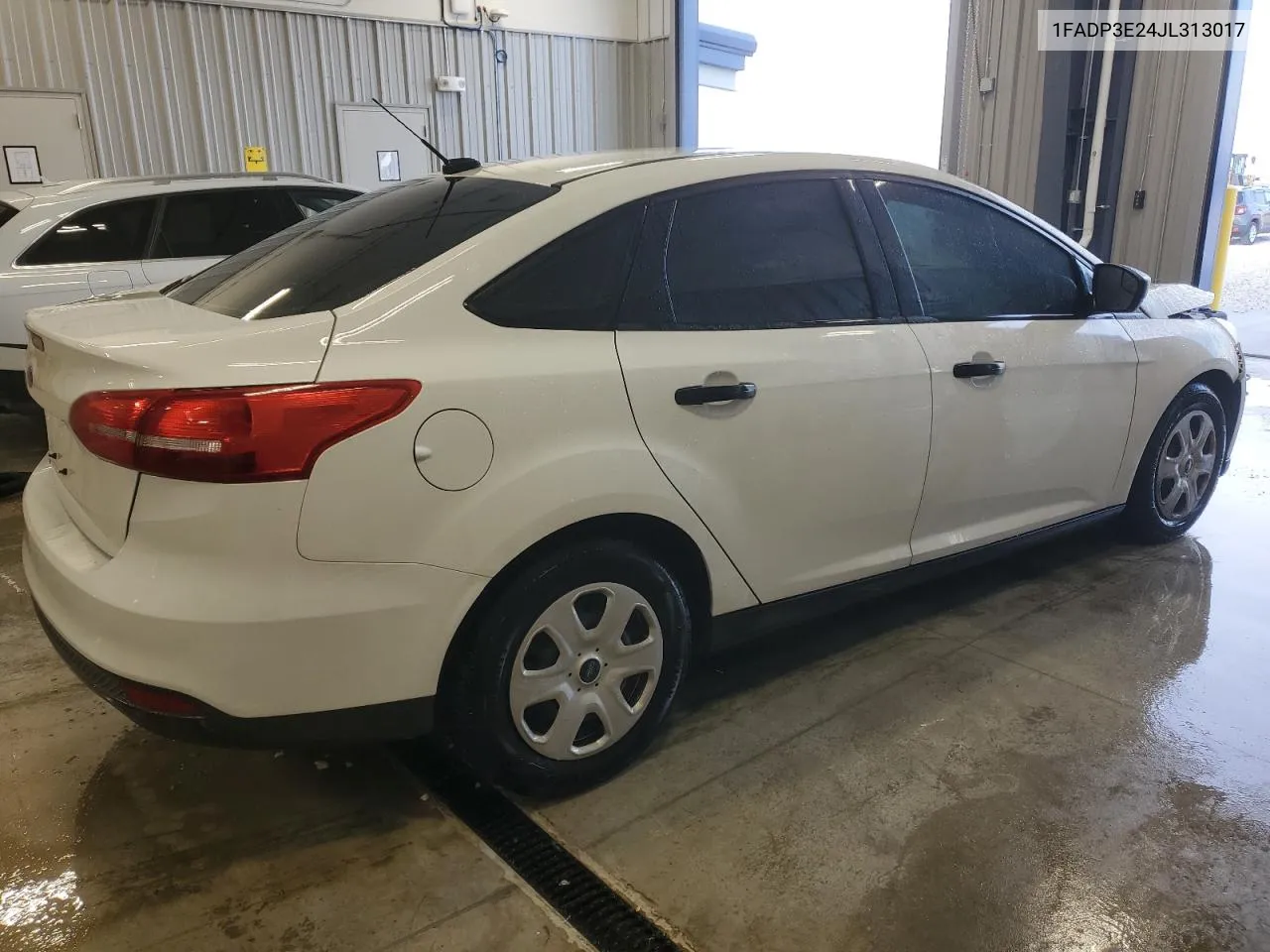 1FADP3E24JL313017 2018 Ford Focus S