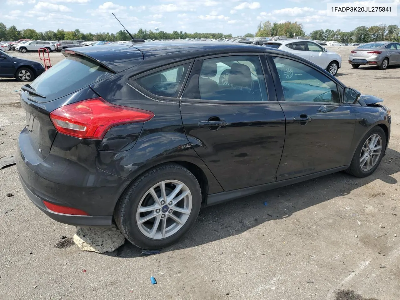 2018 Ford Focus Se VIN: 1FADP3K20JL275841 Lot: 70022404