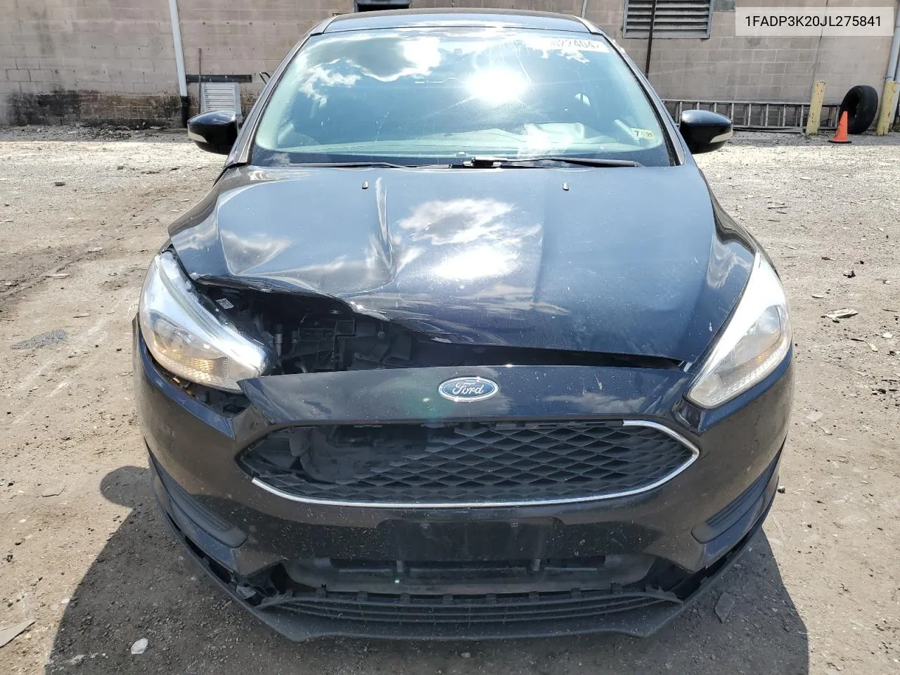 2018 Ford Focus Se VIN: 1FADP3K20JL275841 Lot: 70022404