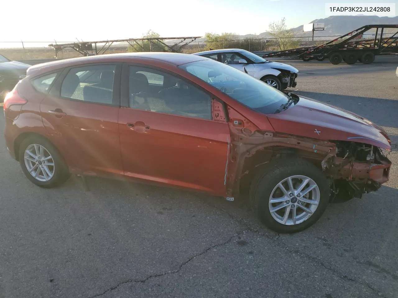 1FADP3K22JL242808 2018 Ford Focus Se