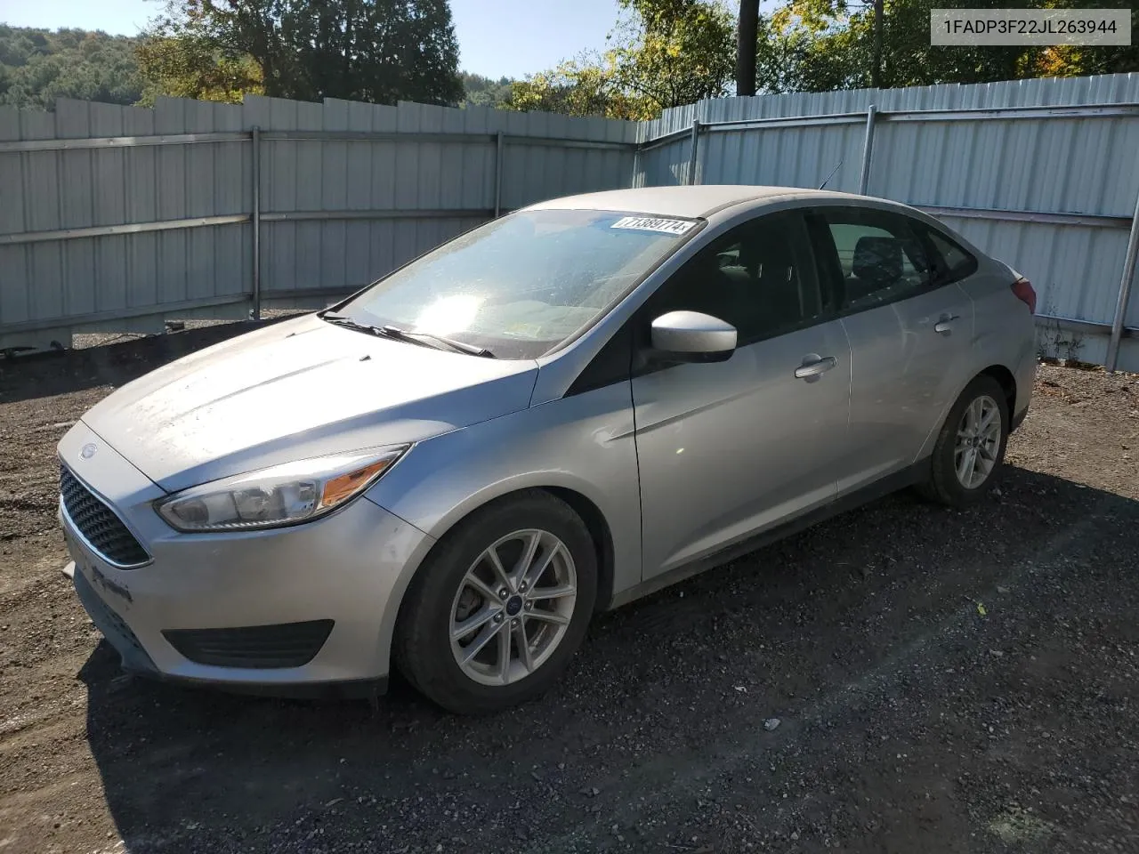 1FADP3F22JL263944 2018 Ford Focus Se