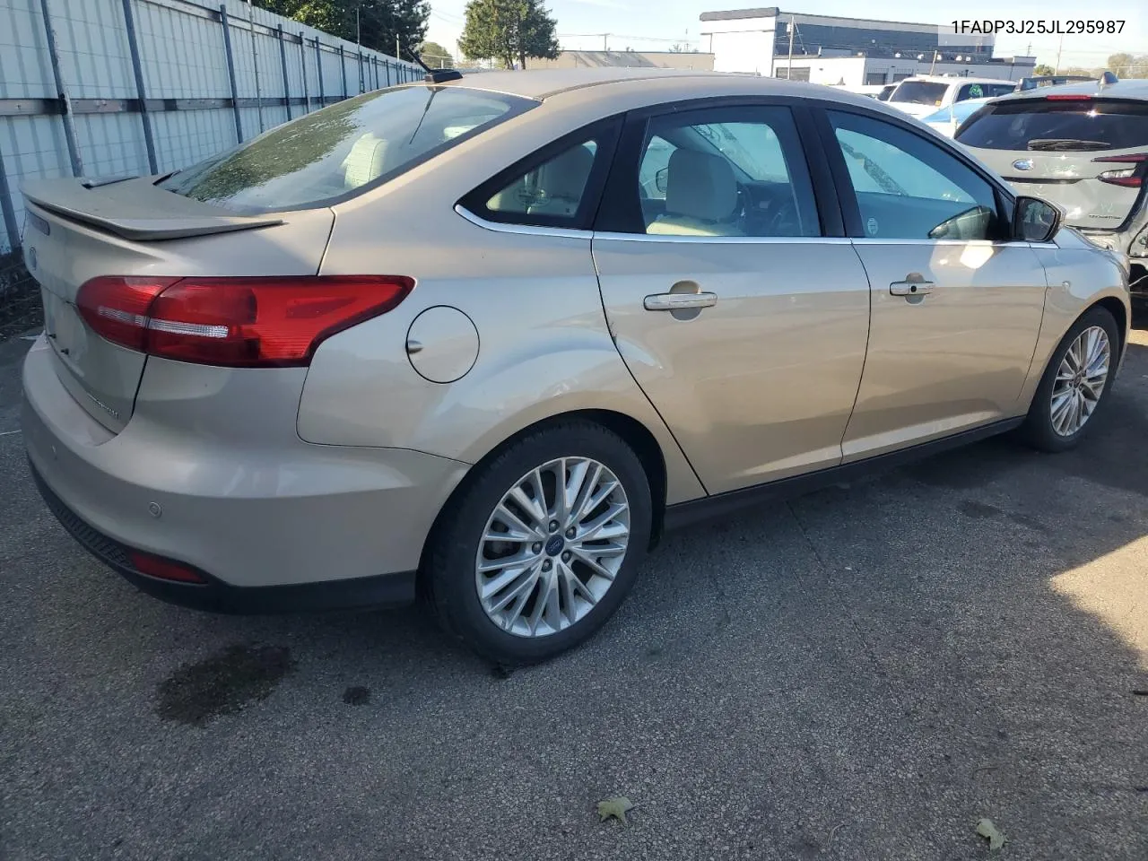 2018 Ford Focus Titanium VIN: 1FADP3J25JL295987 Lot: 73921824