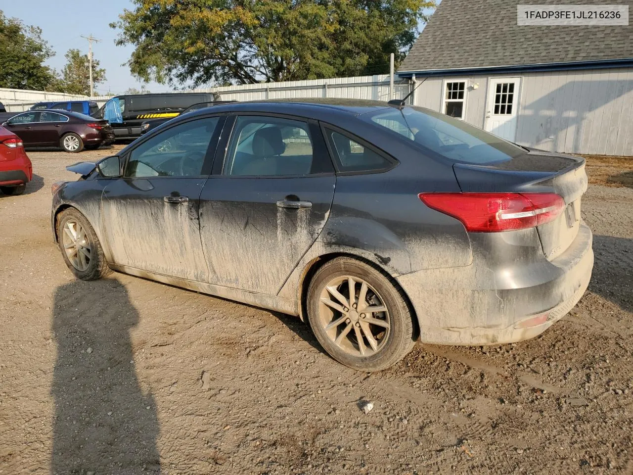 1FADP3FE1JL216236 2018 Ford Focus Se