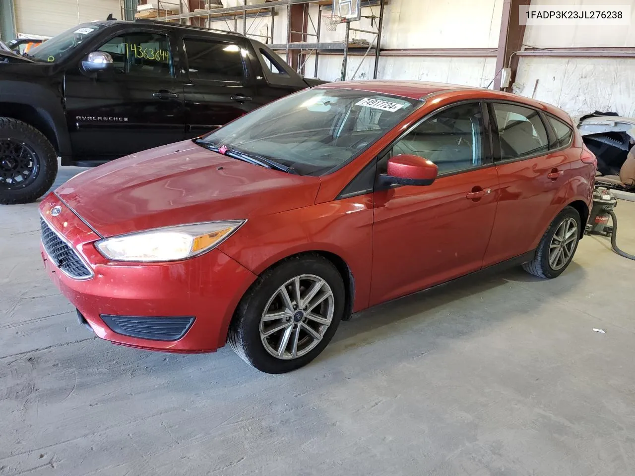 2018 Ford Focus Se VIN: 1FADP3K23JL276238 Lot: 74917724