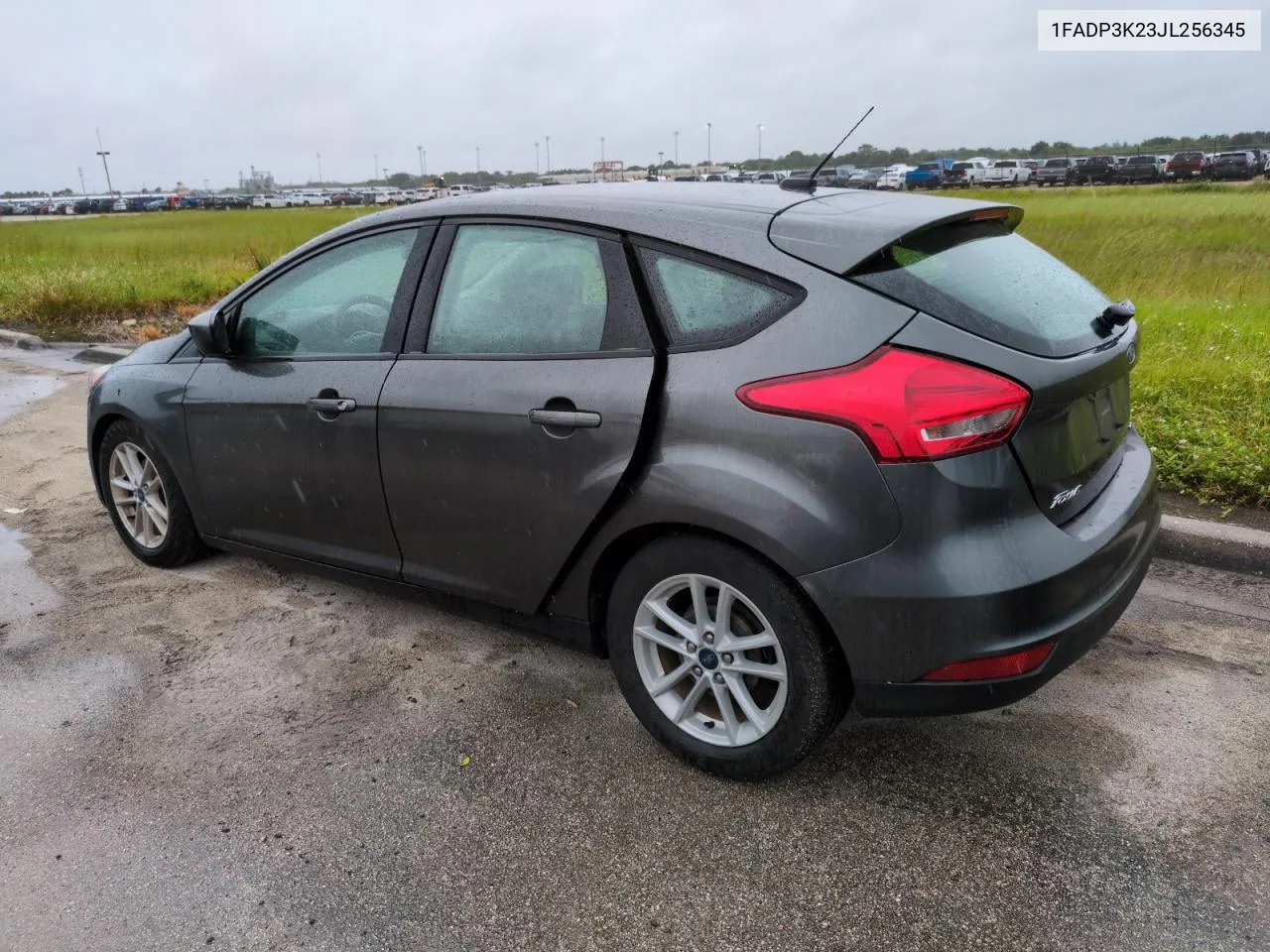 2018 Ford Focus Se VIN: 1FADP3K23JL256345 Lot: 74963644