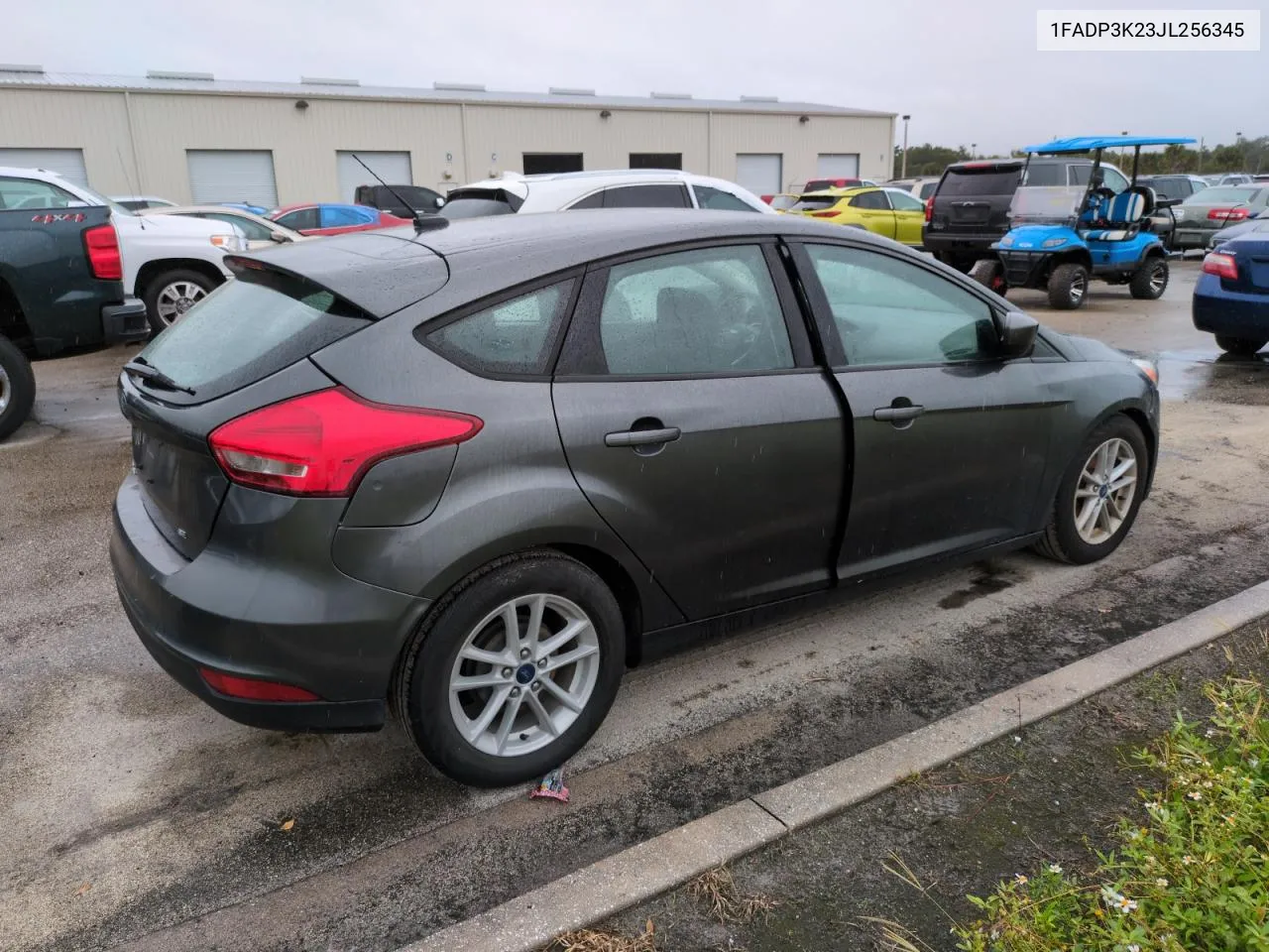 2018 Ford Focus Se VIN: 1FADP3K23JL256345 Lot: 74963644