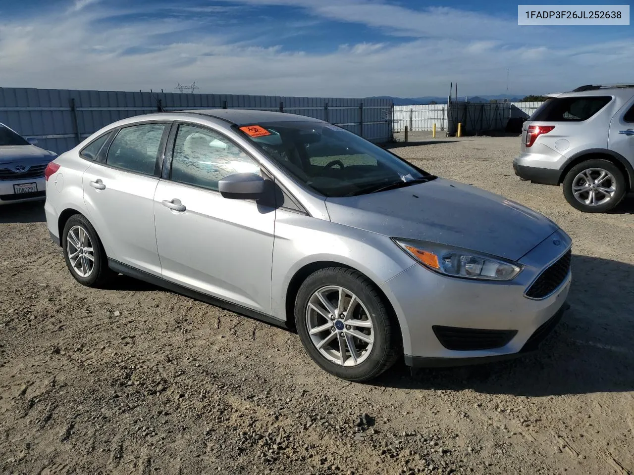 2018 Ford Focus Se VIN: 1FADP3F26JL252638 Lot: 75352974