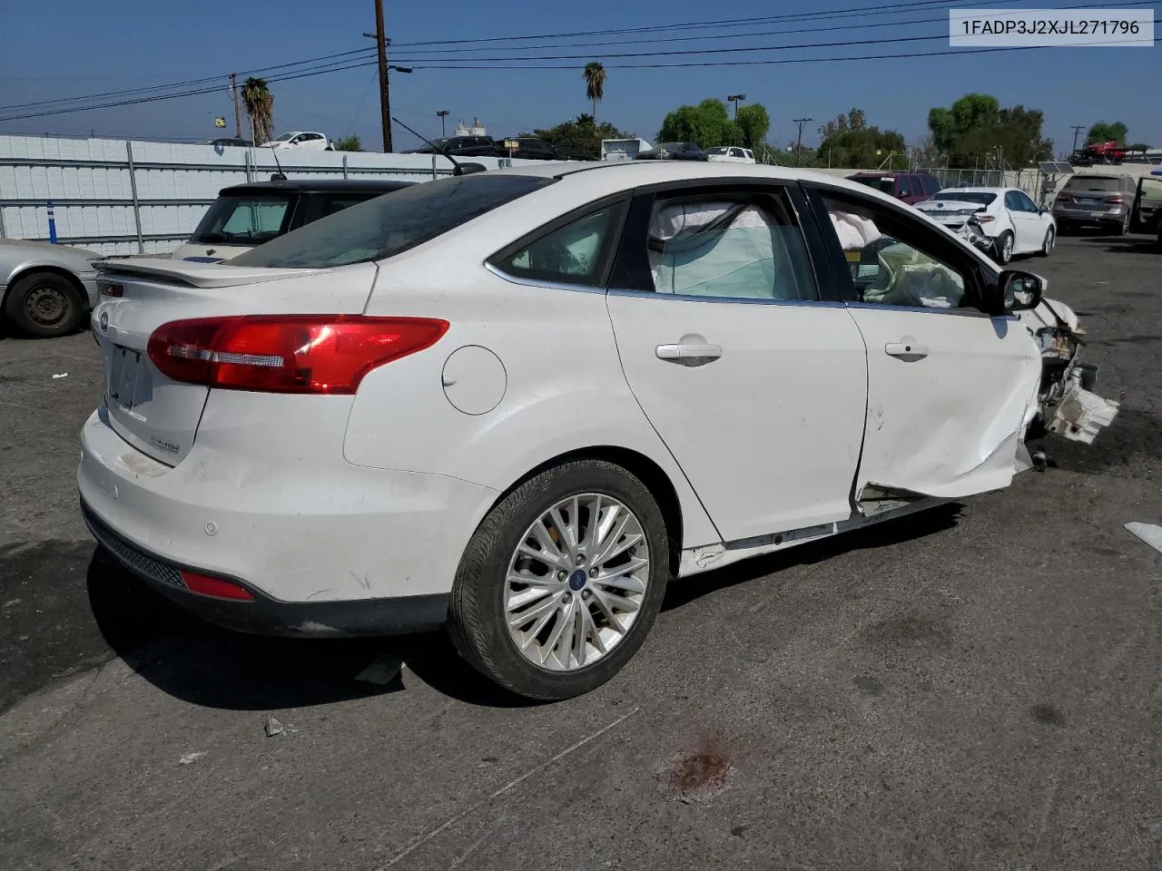 2018 Ford Focus Titanium VIN: 1FADP3J2XJL271796 Lot: 76102214