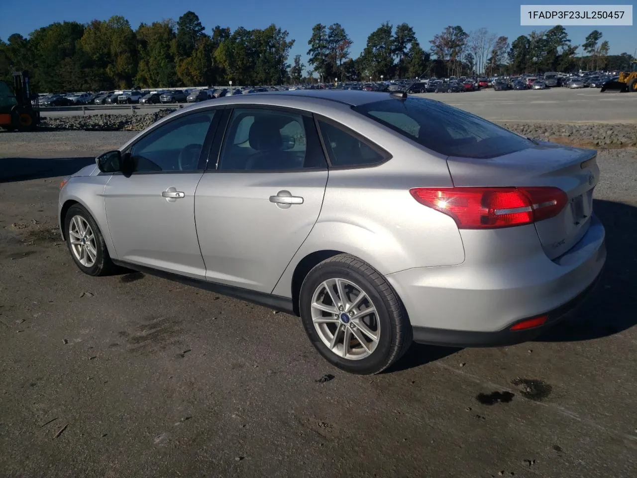 2018 Ford Focus Se VIN: 1FADP3F23JL250457 Lot: 76384534