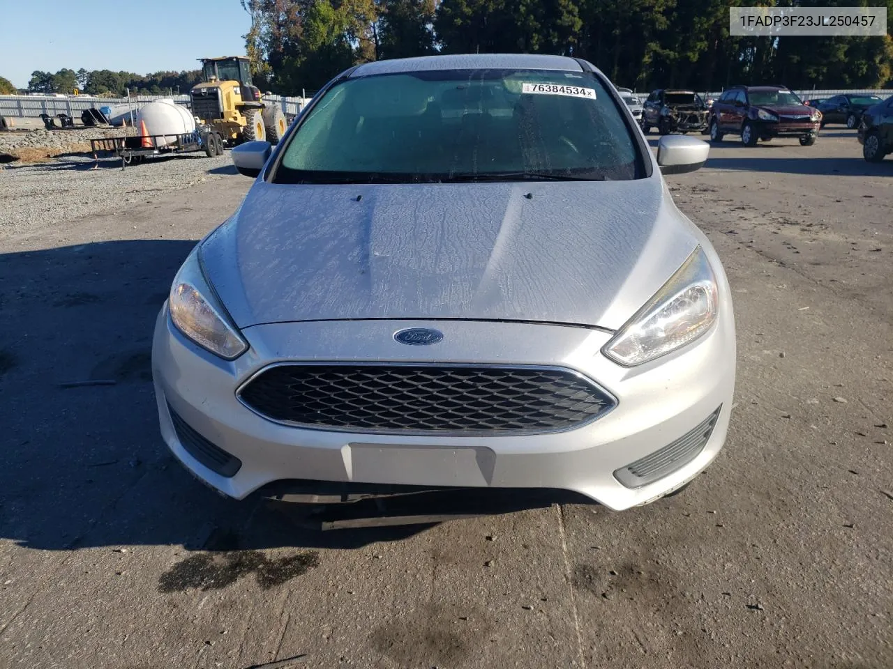 2018 Ford Focus Se VIN: 1FADP3F23JL250457 Lot: 76384534