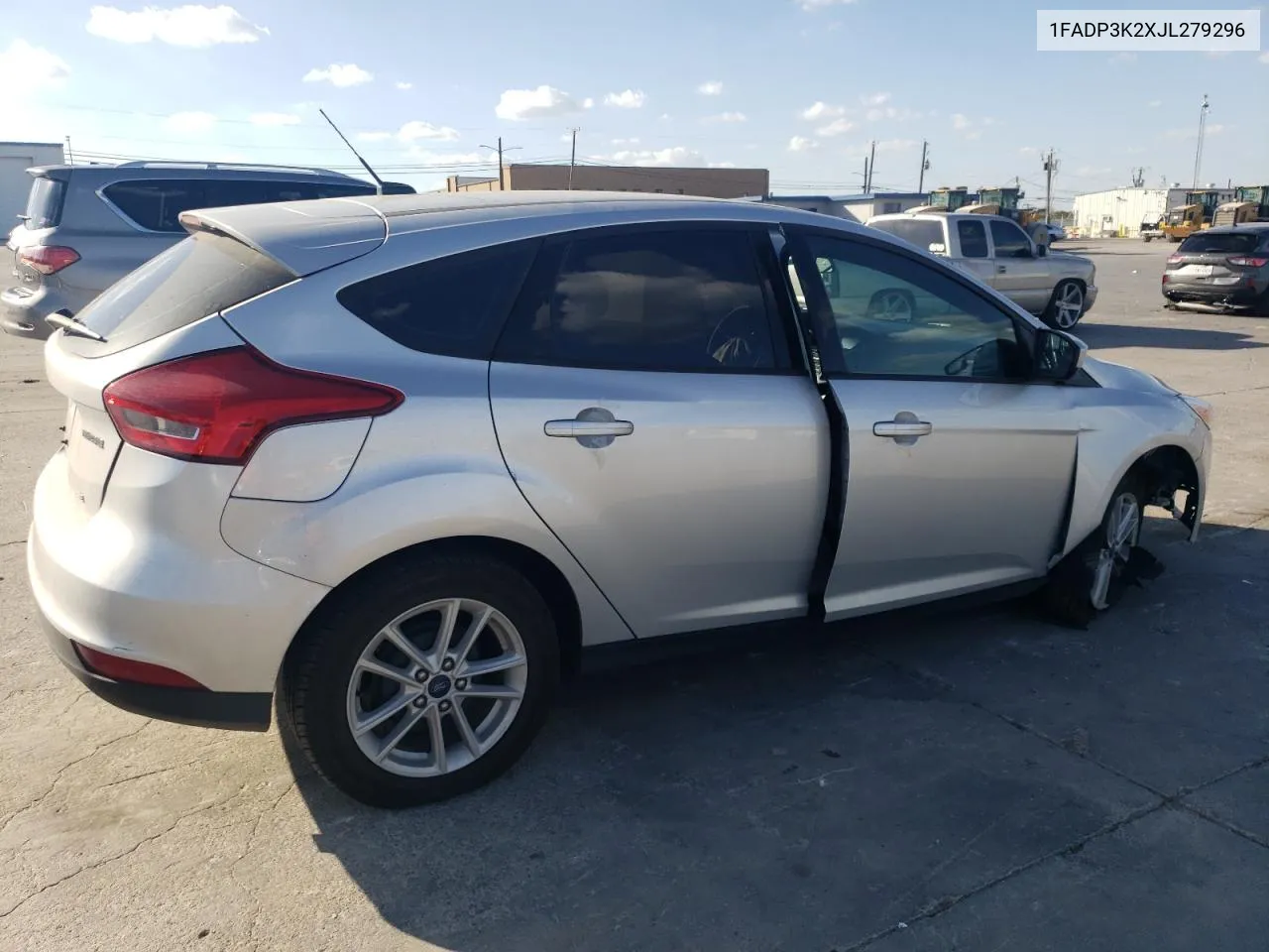 2018 Ford Focus Se VIN: 1FADP3K2XJL279296 Lot: 77615784