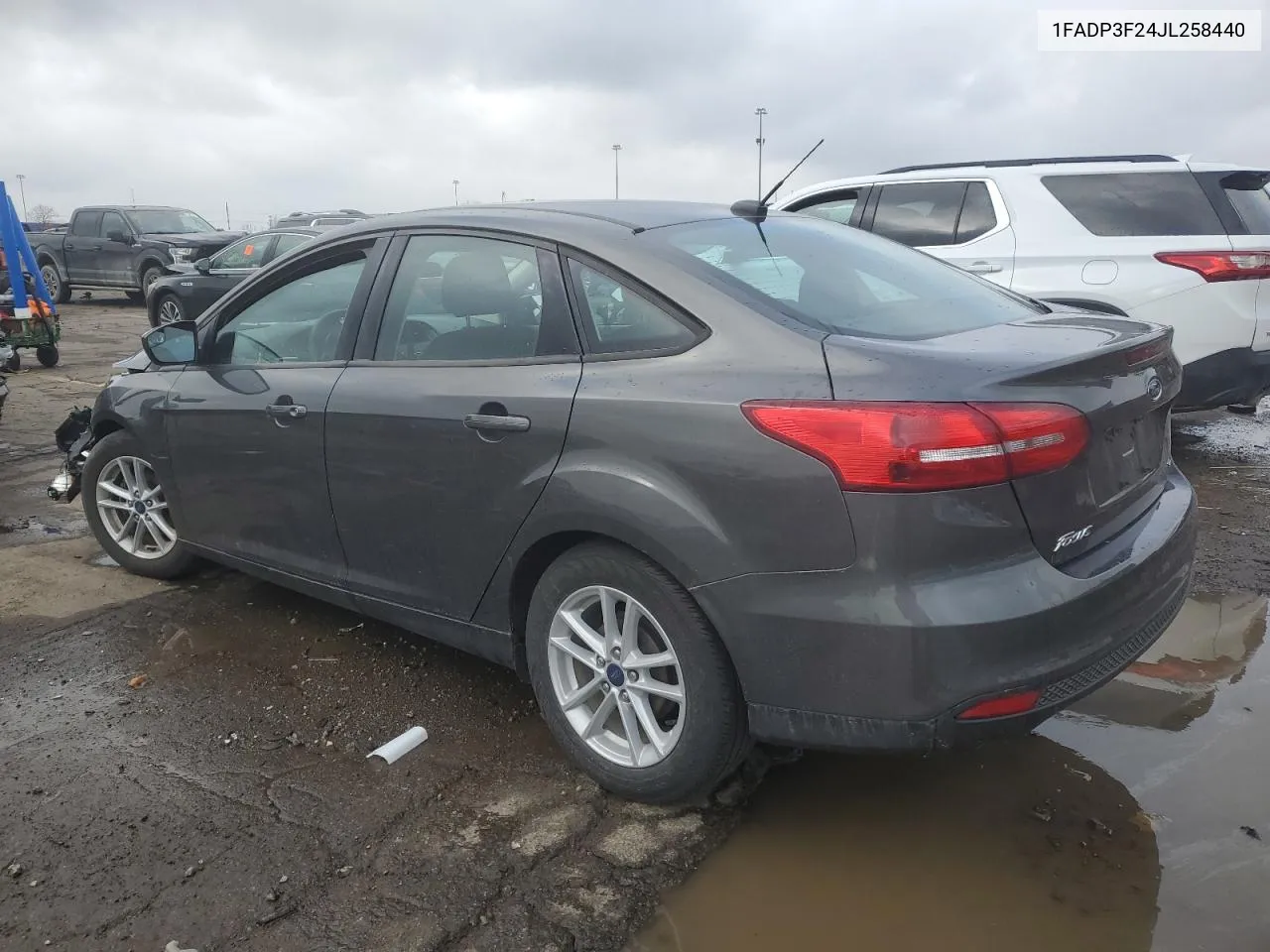 2018 Ford Focus Se VIN: 1FADP3F24JL258440 Lot: 80921854