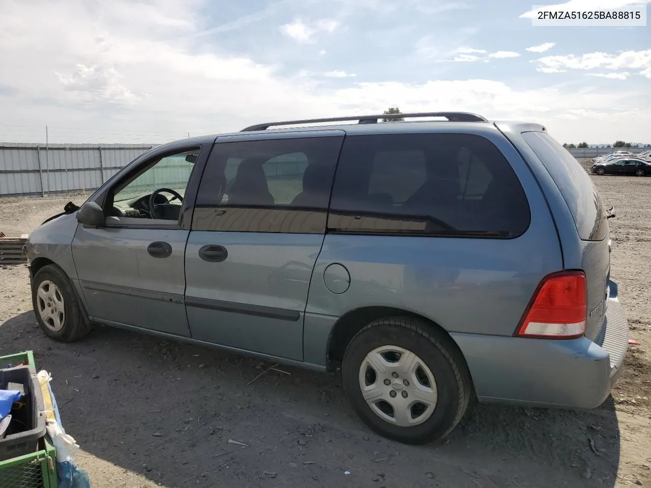 2005 Ford Freestar Se VIN: 2FMZA51625BA88815 Lot: 68701064