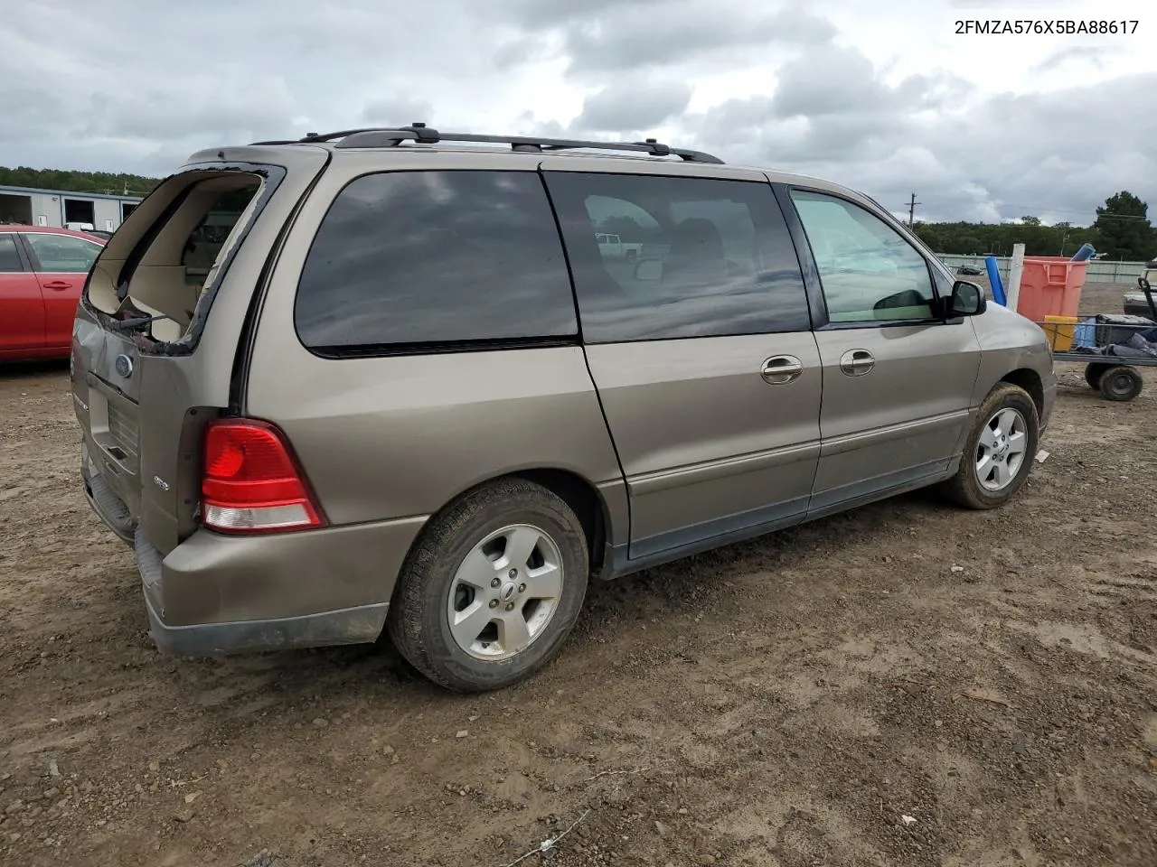 2005 Ford Freestar Ses VIN: 2FMZA576X5BA88617 Lot: 71267764