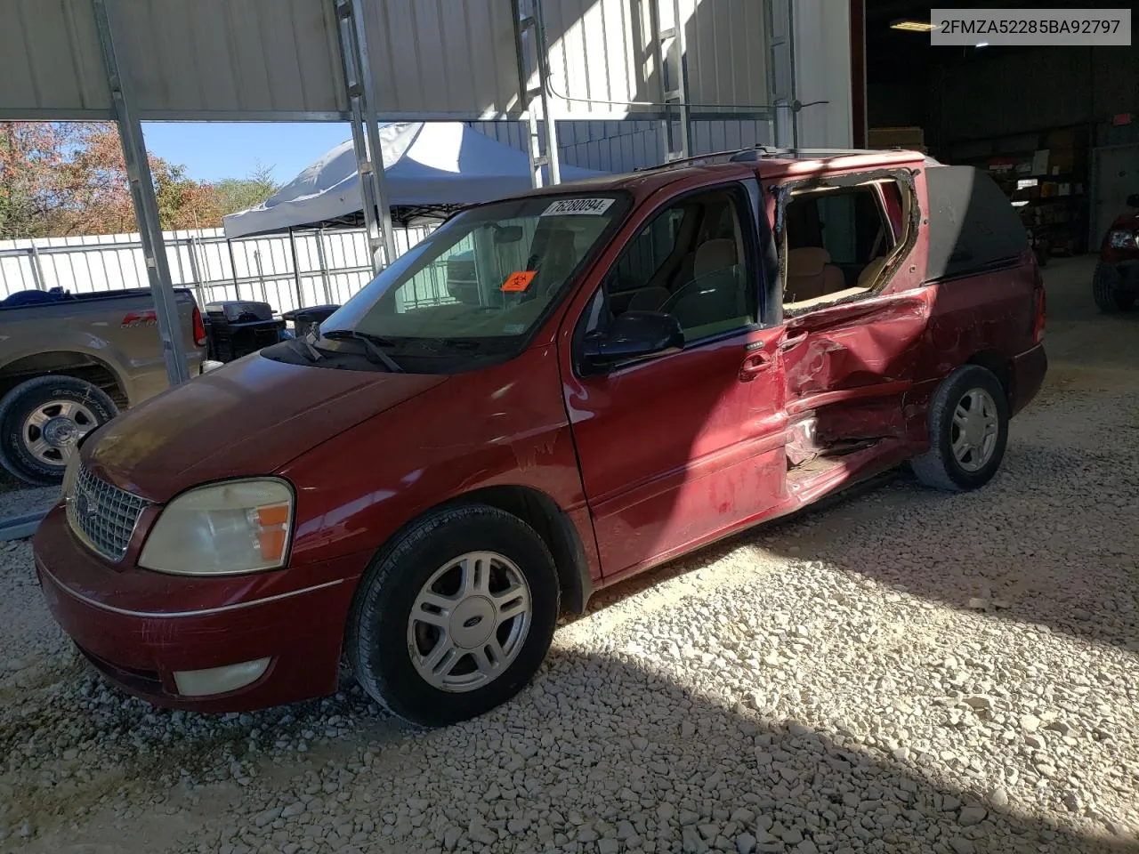 2005 Ford Freestar Sel VIN: 2FMZA52285BA92797 Lot: 76280094