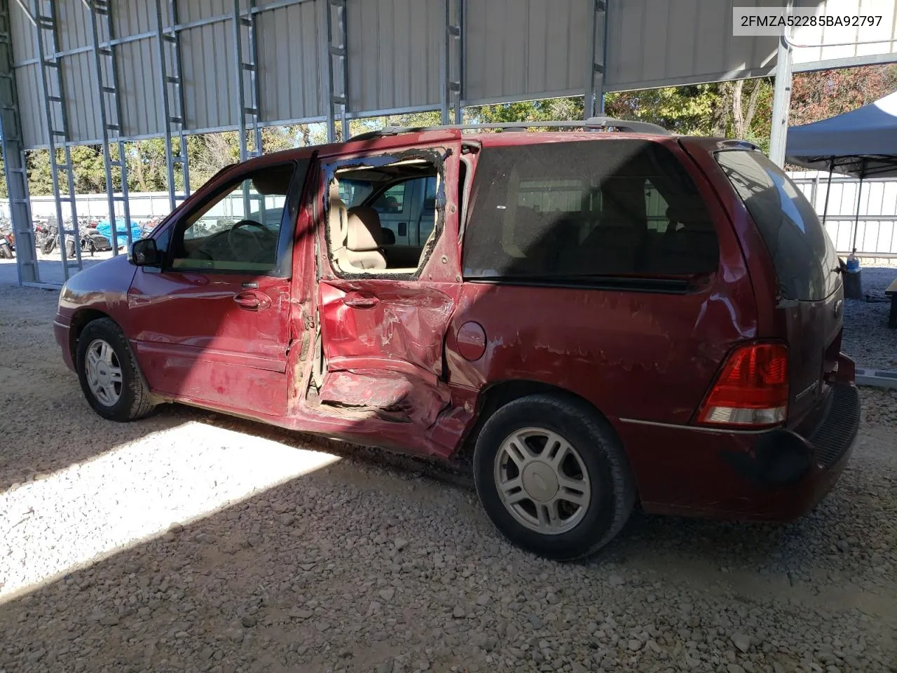 2005 Ford Freestar Sel VIN: 2FMZA52285BA92797 Lot: 76280094