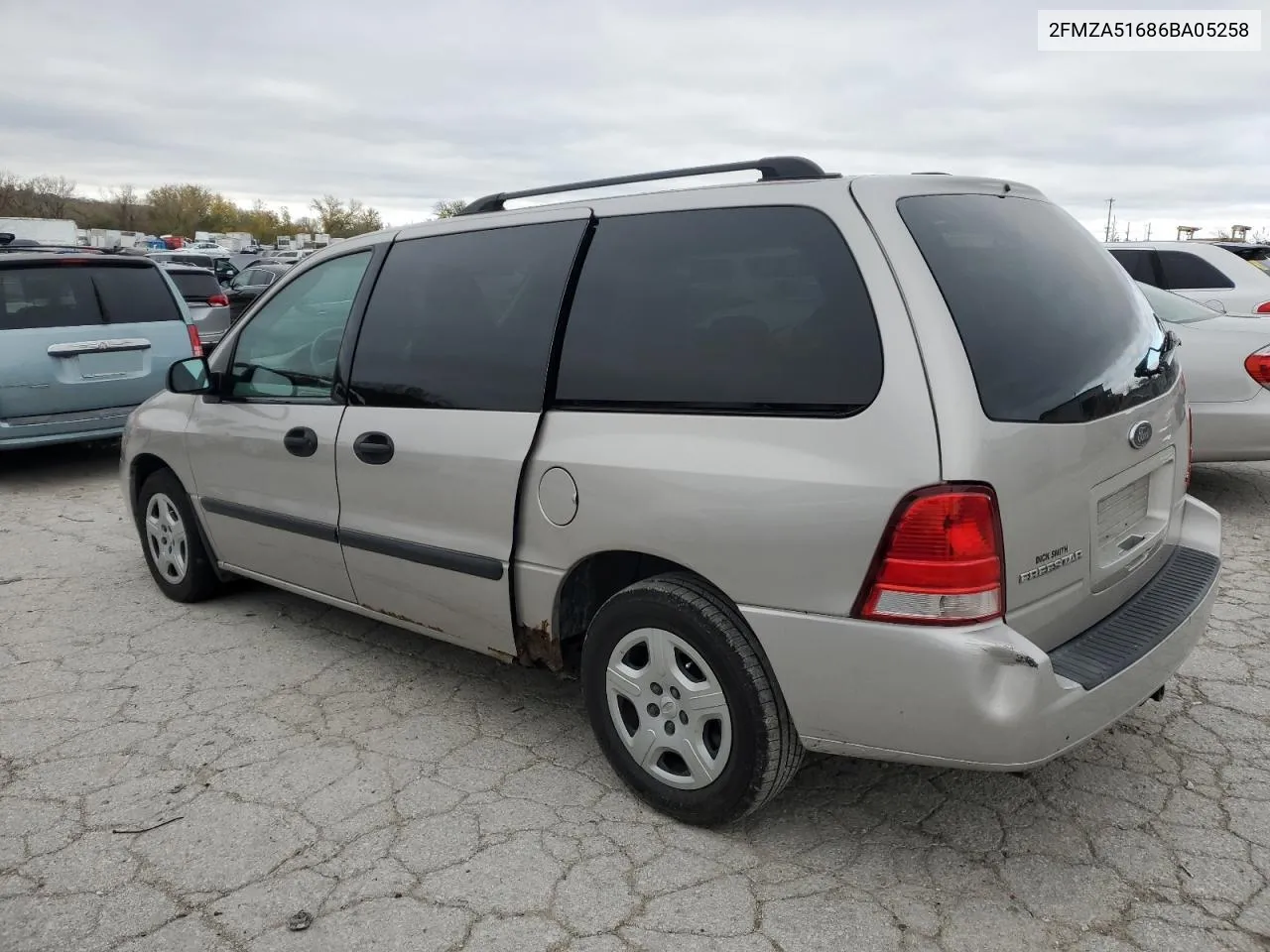 2006 Ford Freestar Se VIN: 2FMZA51686BA05258 Lot: 76427504