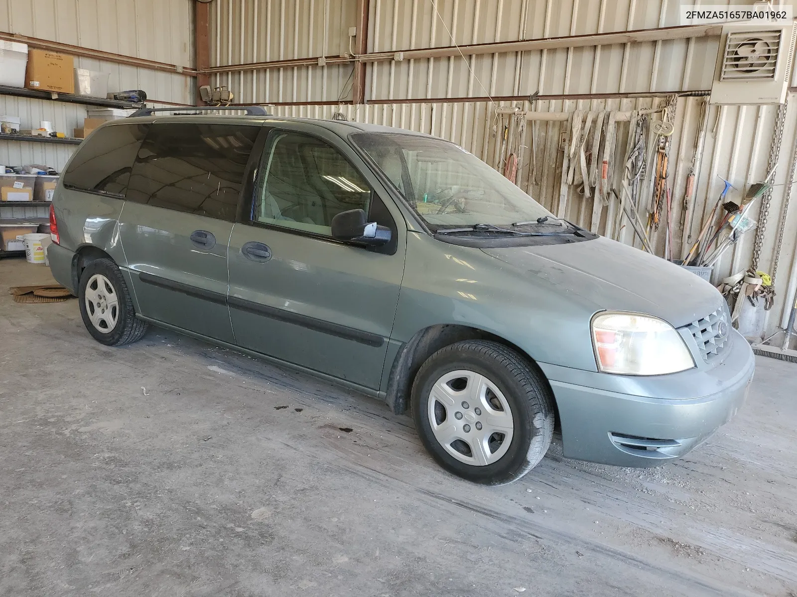 2FMZA51657BA01962 2007 Ford Freestar Se