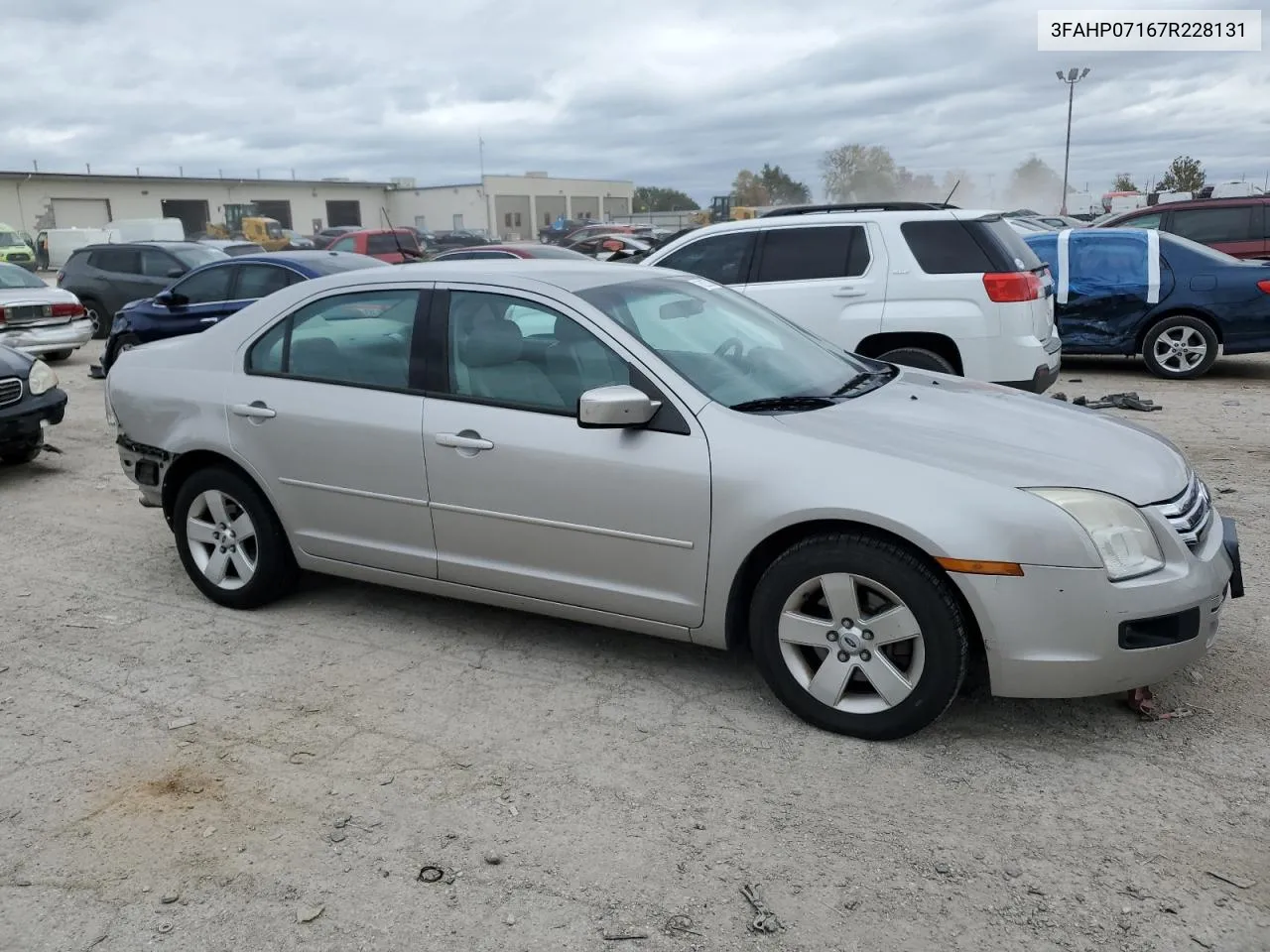 2007 Ford Fusion Se VIN: 3FAHP07167R228131 Lot: 76225724