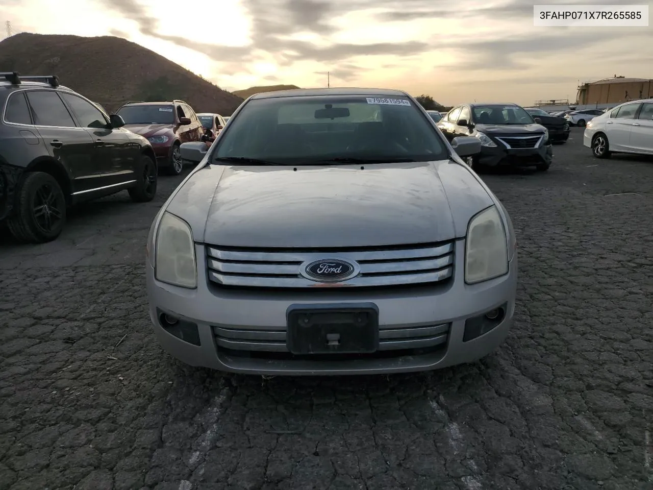 2007 Ford Fusion Se VIN: 3FAHP071X7R265585 Lot: 79581594