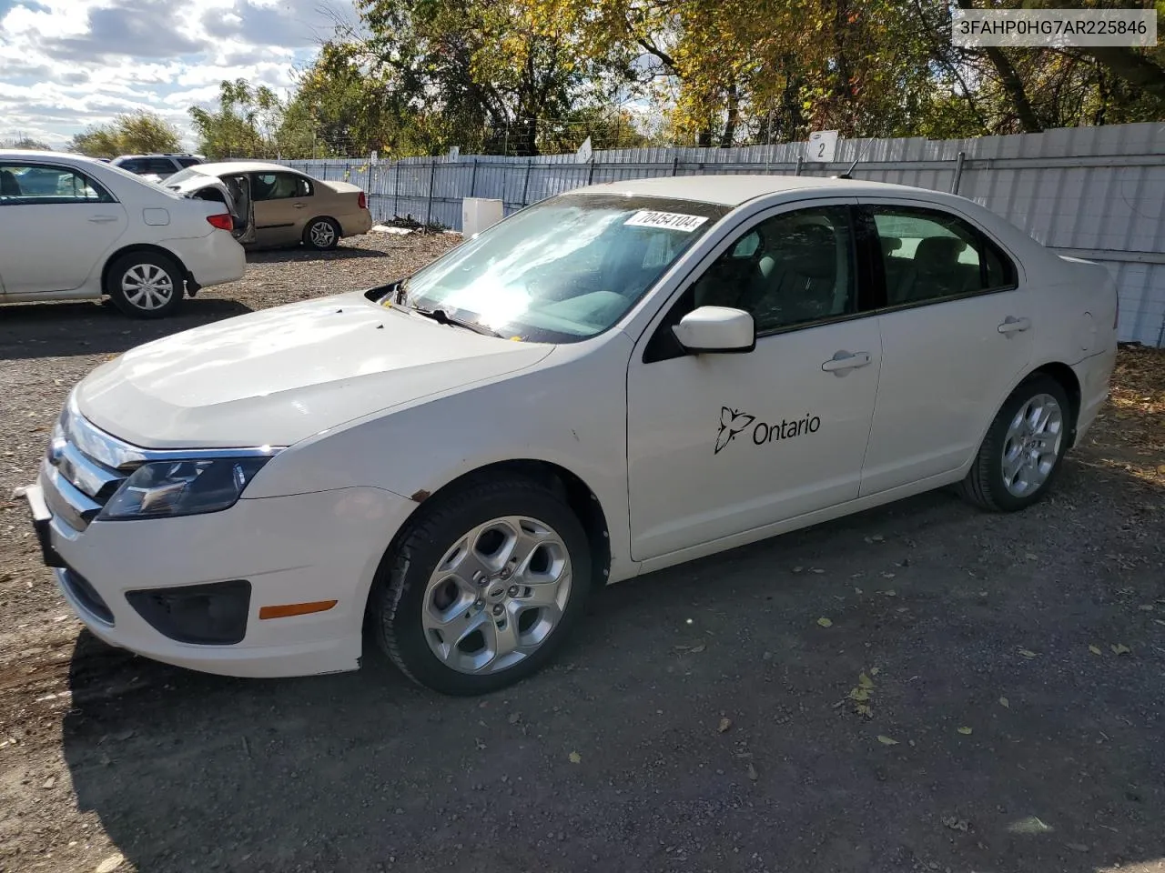 2010 Ford Fusion Se VIN: 3FAHP0HG7AR225846 Lot: 70454104