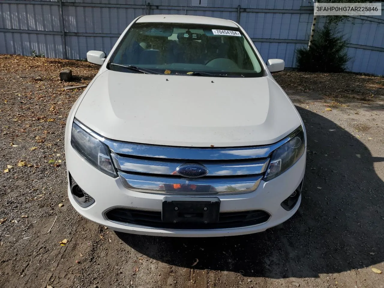 2010 Ford Fusion Se VIN: 3FAHP0HG7AR225846 Lot: 70454104