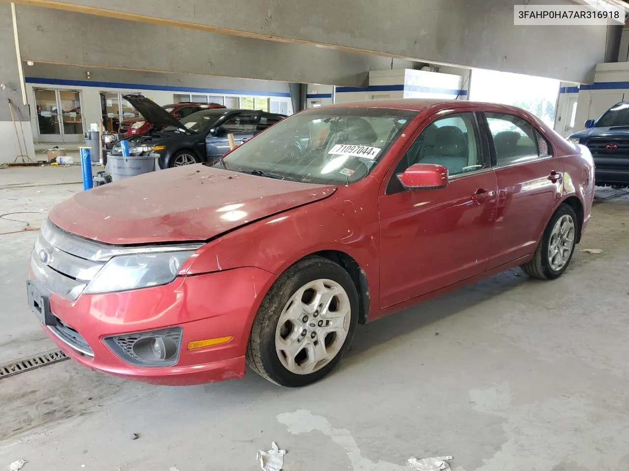 2010 Ford Fusion Se VIN: 3FAHP0HA7AR316918 Lot: 71097044