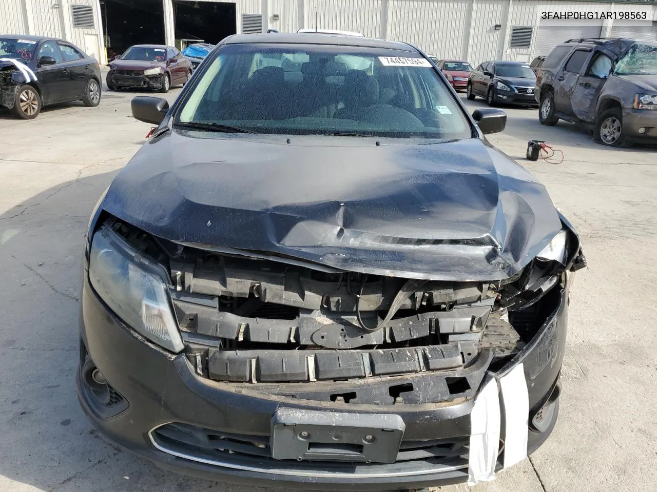 2010 Ford Fusion Se VIN: 3FAHP0HG1AR198563 Lot: 74457594