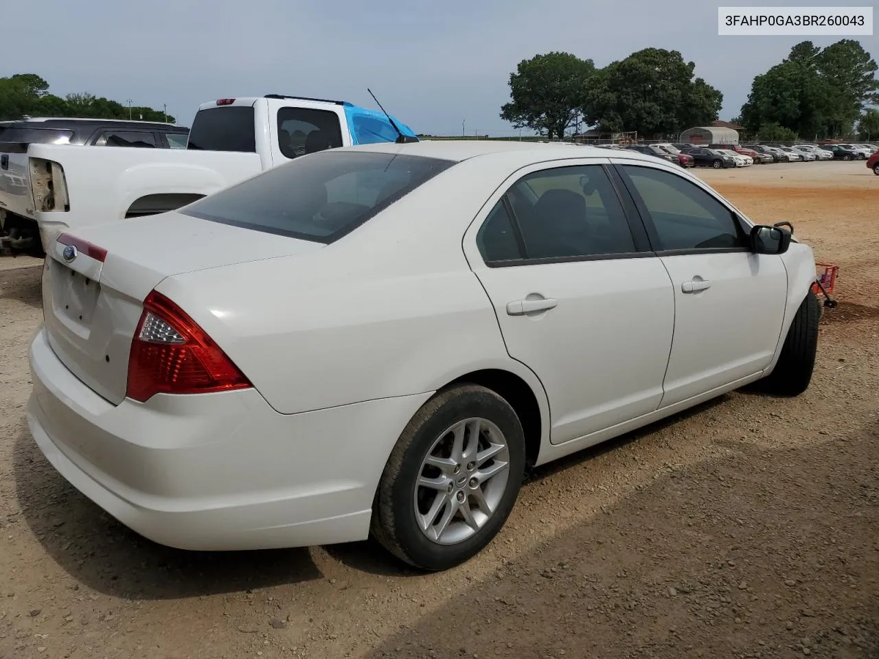 2011 Ford Fusion S VIN: 3FAHP0GA3BR260043 Lot: 59488824