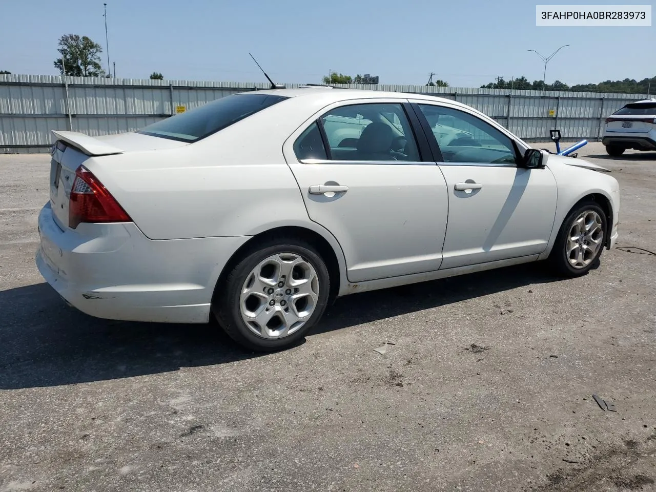 3FAHP0HA0BR283973 2011 Ford Fusion Se