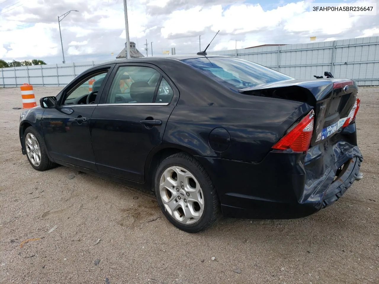 2011 Ford Fusion Se VIN: 3FAHP0HA5BR236647 Lot: 72932244