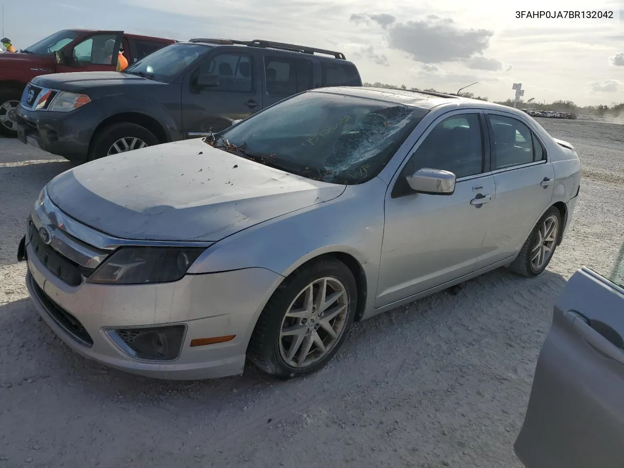 3FAHP0JA7BR132042 2011 Ford Fusion Sel