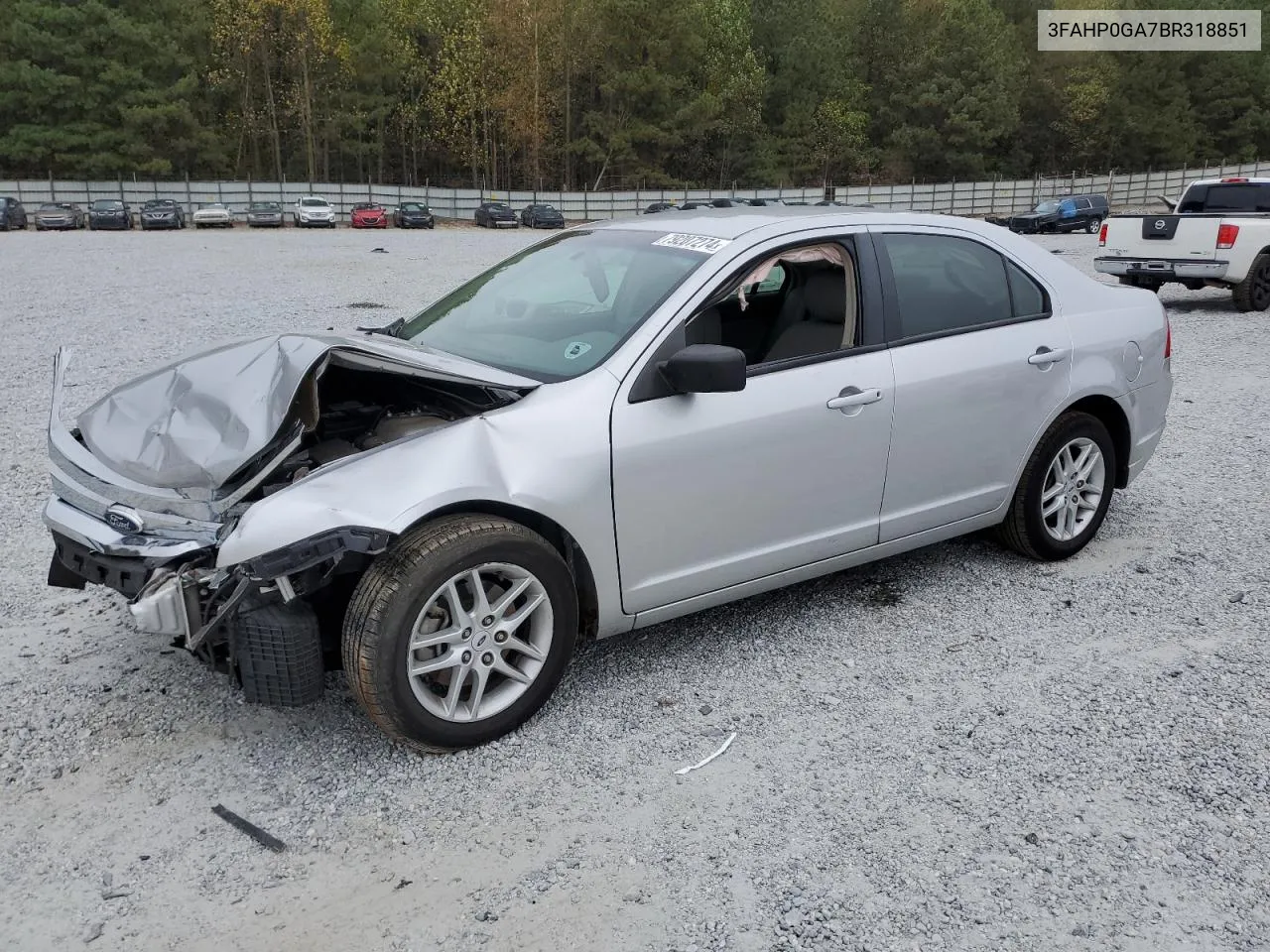 2011 Ford Fusion S VIN: 3FAHP0GA7BR318851 Lot: 79207274